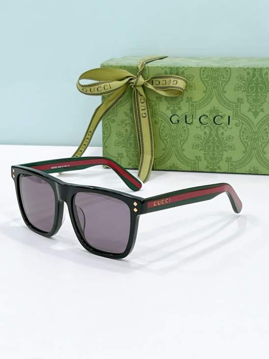 Picture of Gucci Sunglasses _SKUfw79566362fw